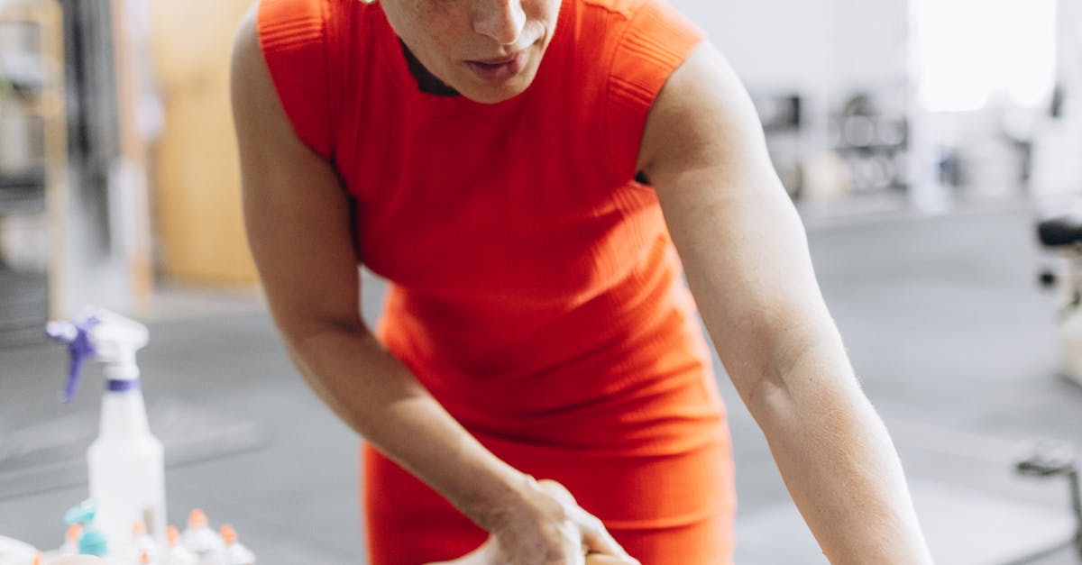 How to manage pain holistically?